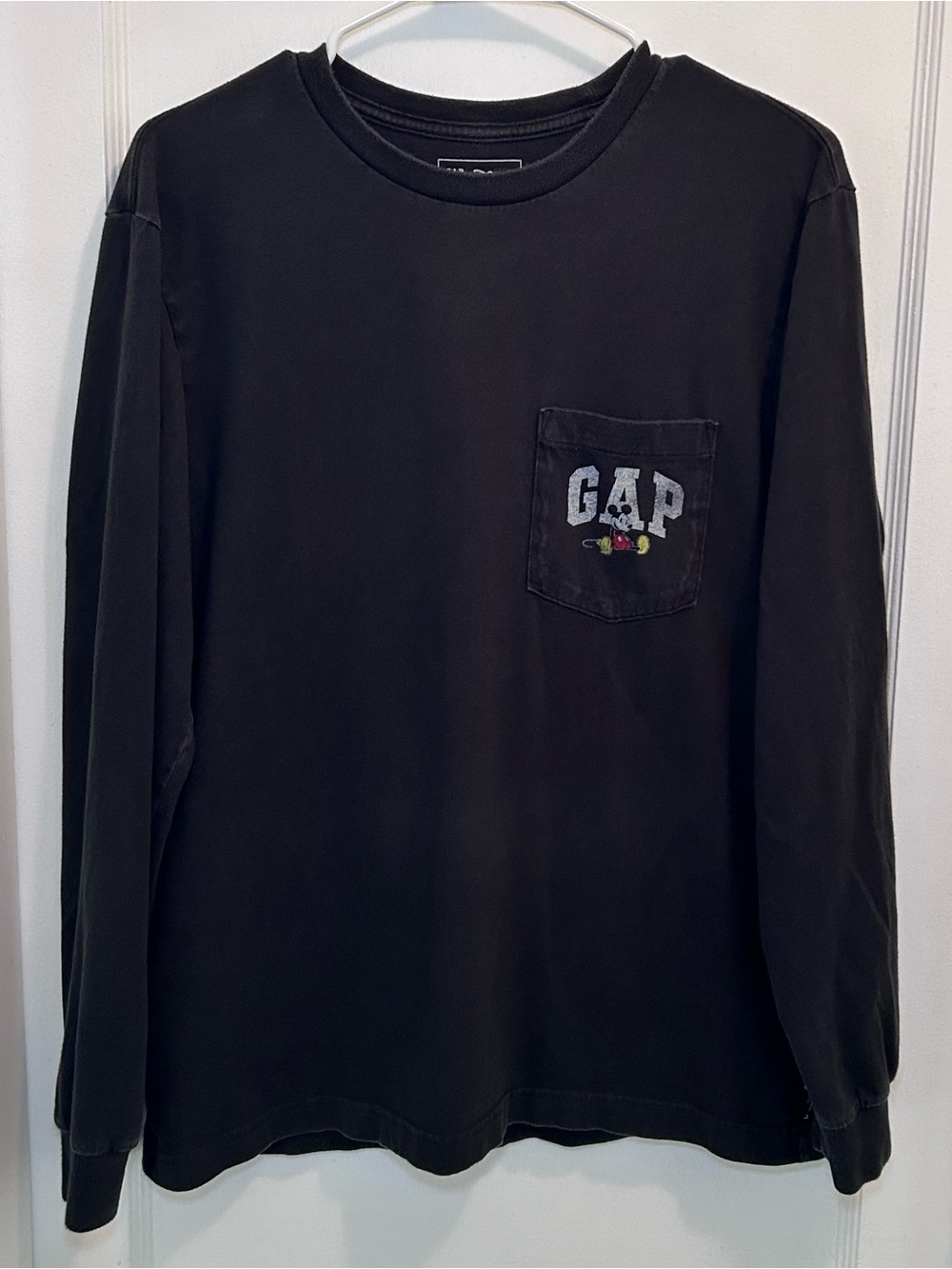 GAP x Disney Mickey Mouse Black Long Sleeve Graphic Crewneck Cotton T-Shirt S